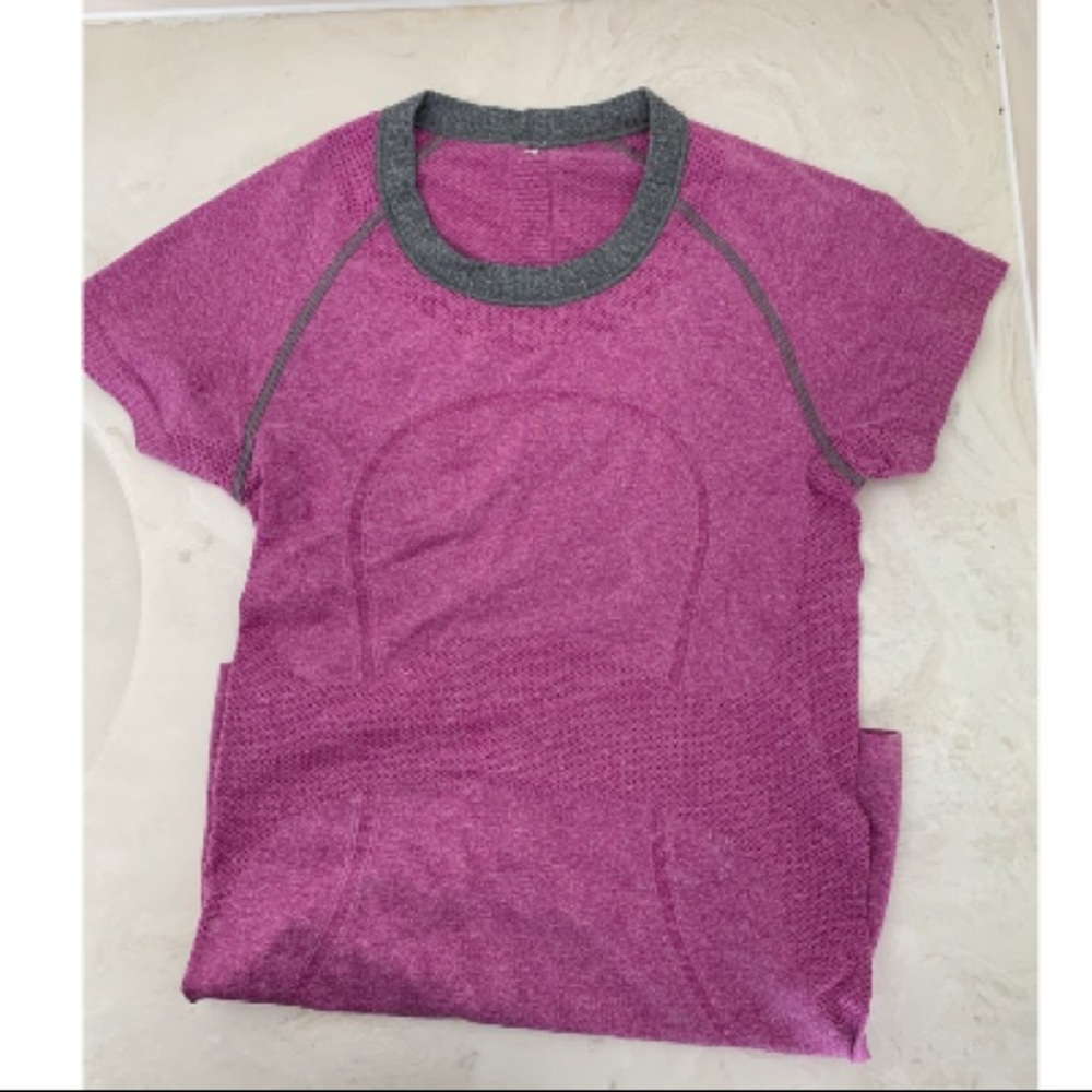 Lululemon top